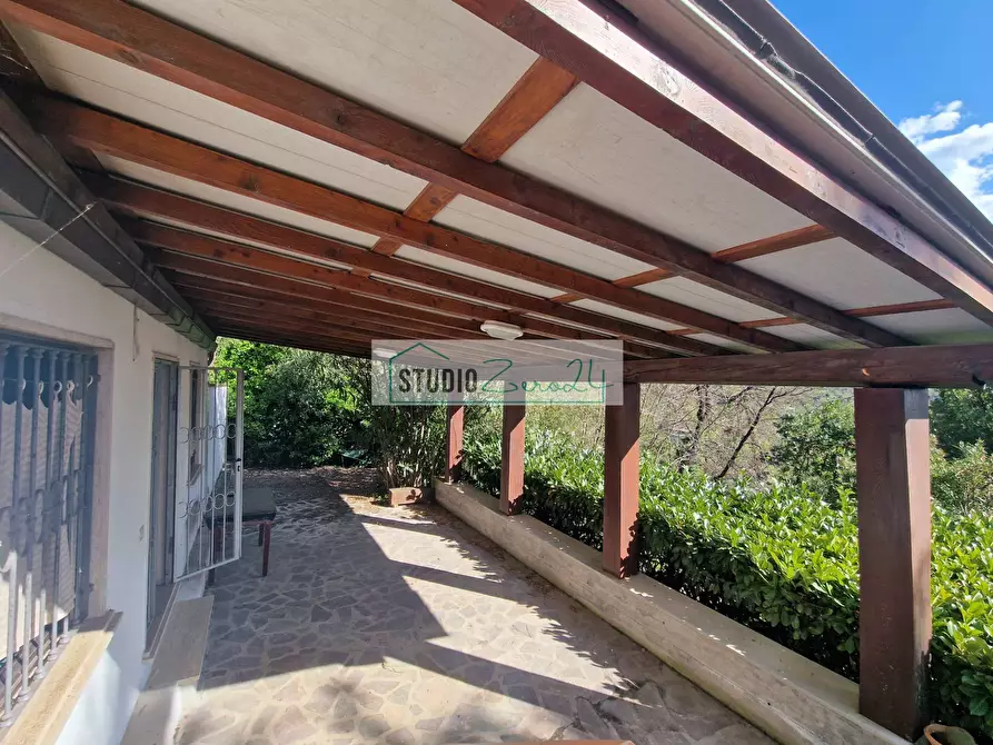 Immagine 31 di Villa in vendita  in Via del Pezzigno 15 a Camaiore