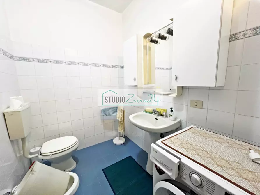 Immagine 39 di Villa in vendita  in Via del Pezzigno 15 a Camaiore