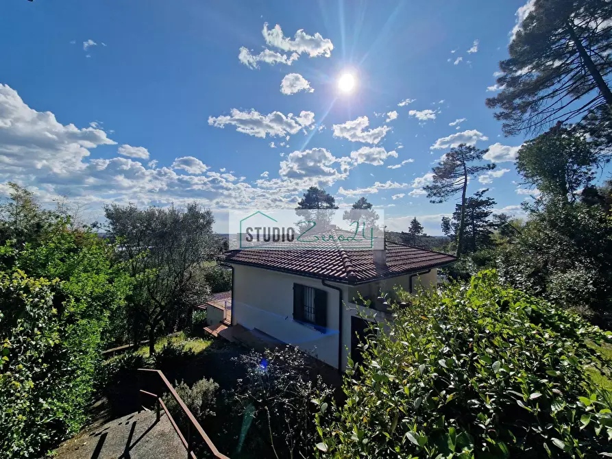 Immagine 47 di Villa in vendita  in Via del Pezzigno 15 a Camaiore