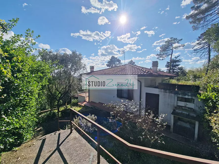 Immagine 48 di Villa in vendita  in Via del Pezzigno 15 a Camaiore