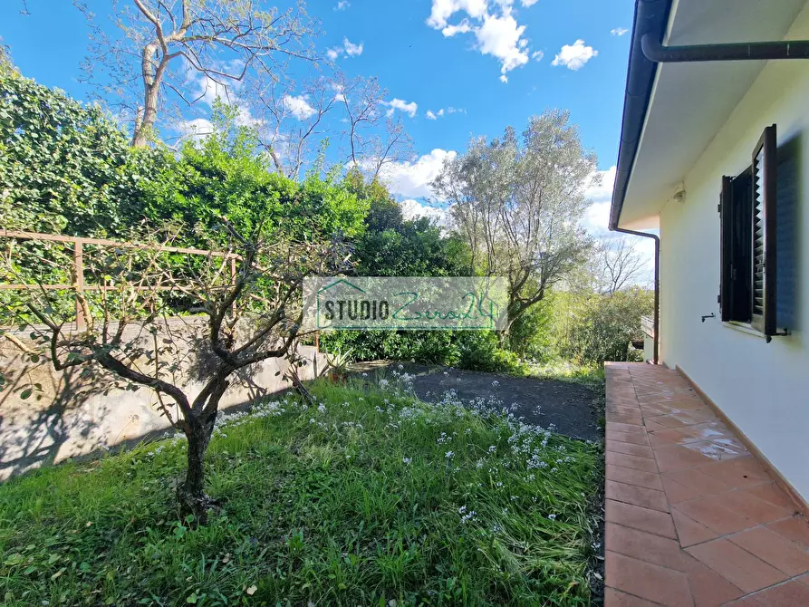 Immagine 51 di Villa in vendita  in Via del Pezzigno 15 a Camaiore