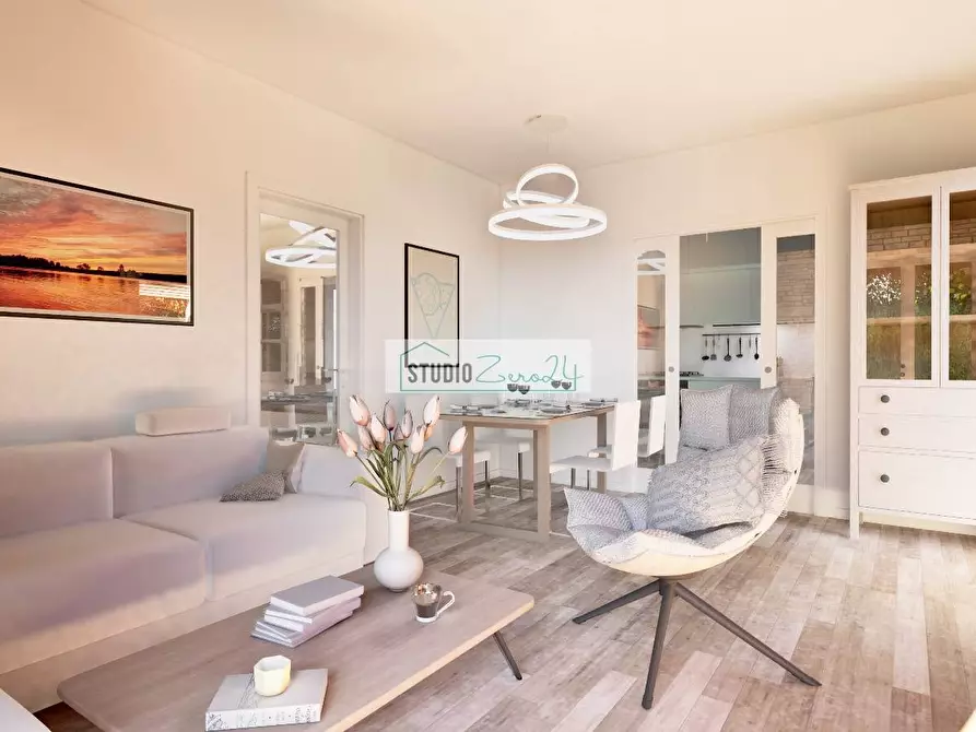 Immagine 17 di Casa semindipendente in vendita  a Camaiore