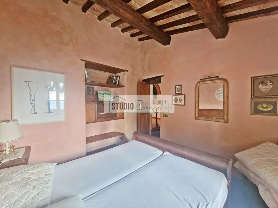 Immagine 39 di Casa semindipendente in vendita  in Via Di metato 10 a Camaiore