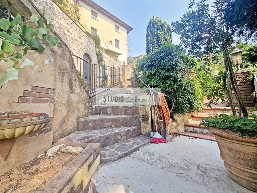 Immagine 49 di Casa semindipendente in vendita  in Via Di metato 10 a Camaiore