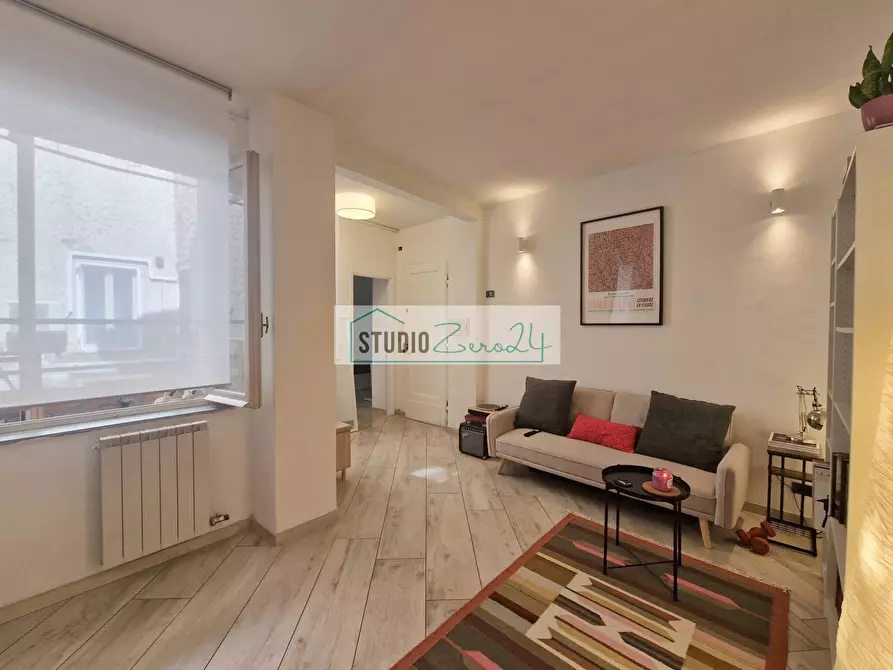 Immagine 8 di Appartamento in vendita  in Via Vittorio Emanuele 99 a Camaiore