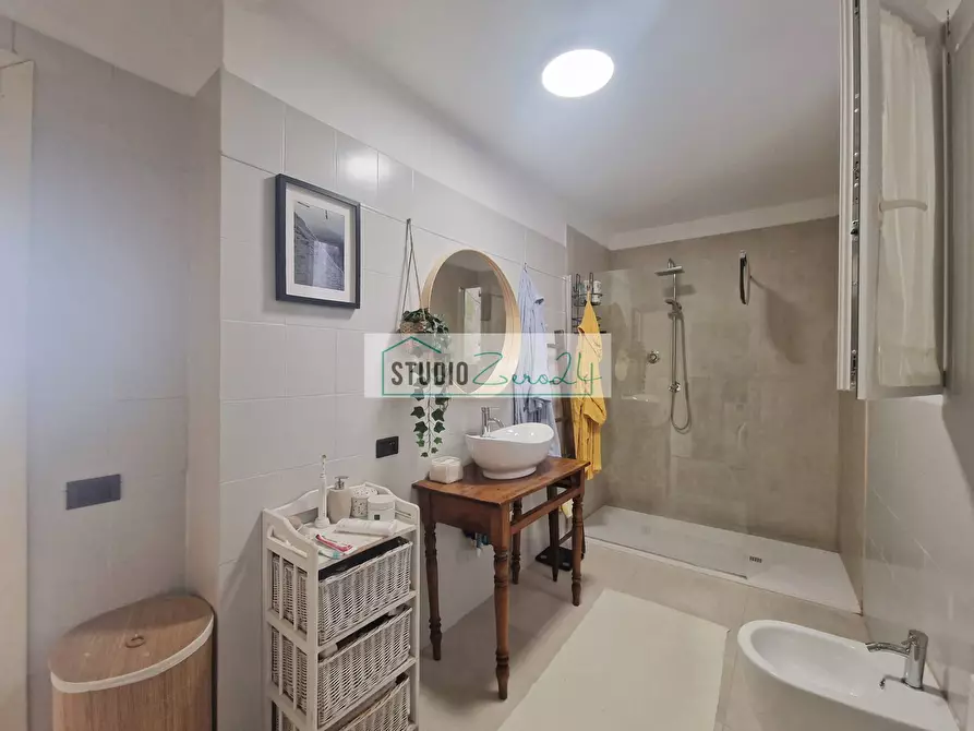 Immagine 41 di Appartamento in vendita  in Via Vittorio Emanuele 99 a Camaiore