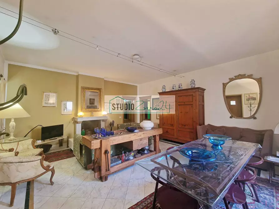 Immagine 1 di Appartamento in vendita  in via XX settembre 52 a Camaiore