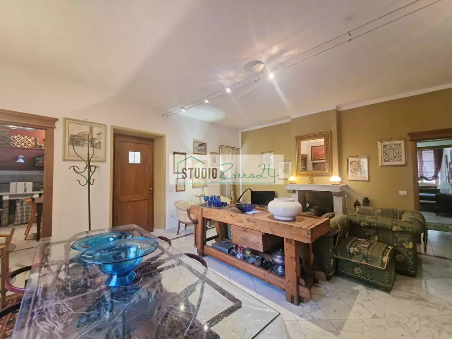 Immagine 3 di Appartamento in vendita  in via XX settembre 52 a Camaiore