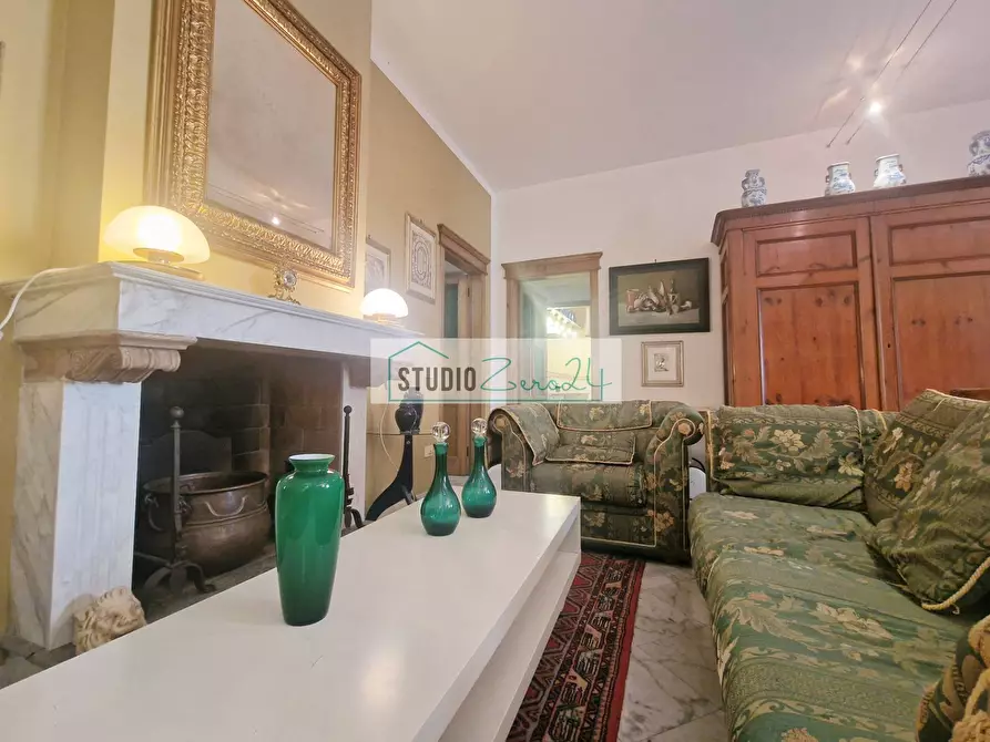 Immagine 9 di Appartamento in vendita  in via XX settembre 52 a Camaiore