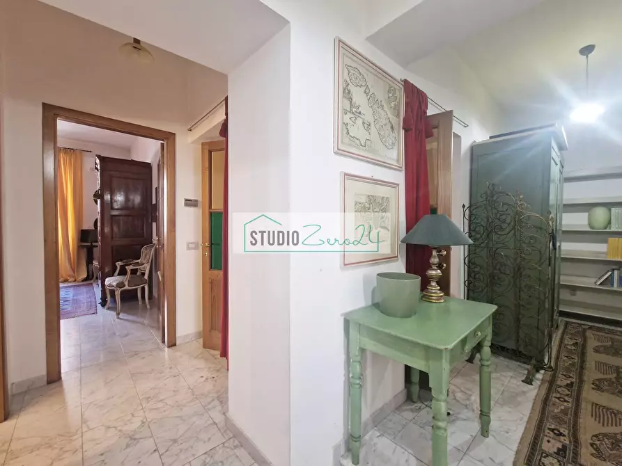 Immagine 12 di Appartamento in vendita  in via XX settembre 52 a Camaiore