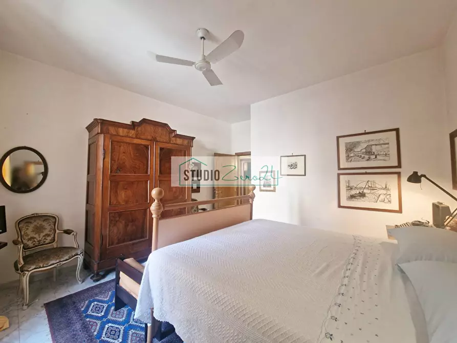 Immagine 16 di Appartamento in vendita  in via XX settembre 52 a Camaiore