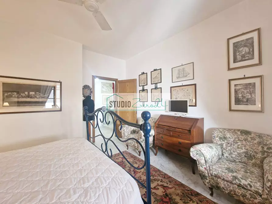 Immagine 24 di Appartamento in vendita  in via XX settembre 52 a Camaiore