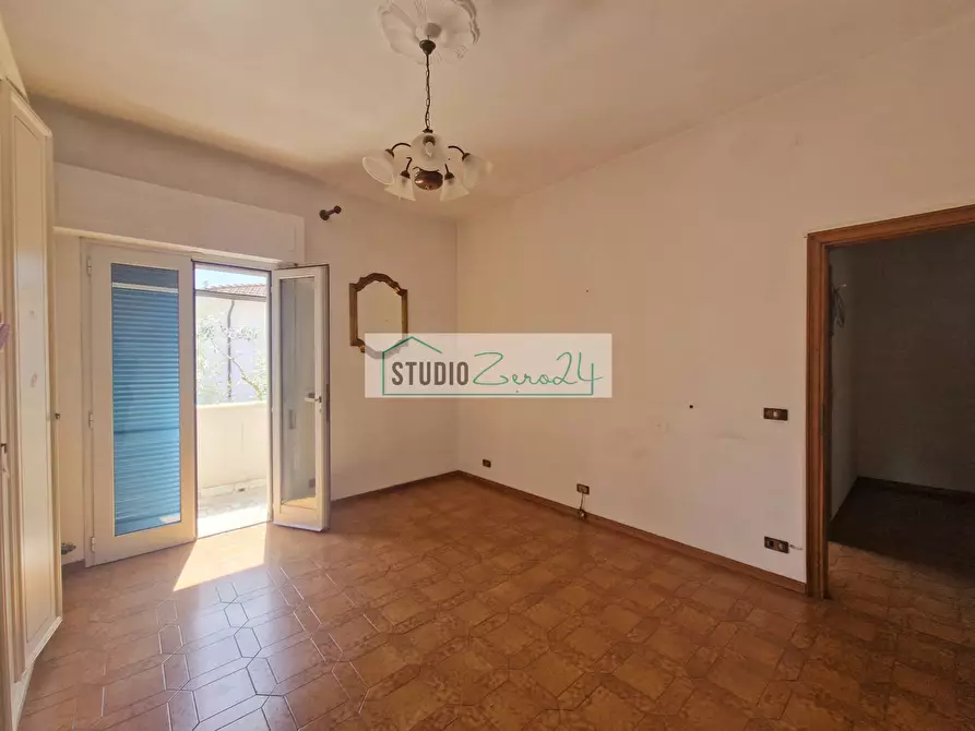 Immagine 21 di Villa in vendita  in Via Massoni a Camaiore