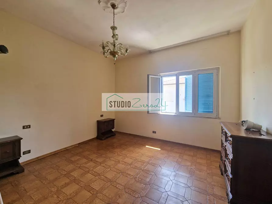 Immagine 40 di Villa in vendita  in Via Massoni a Camaiore