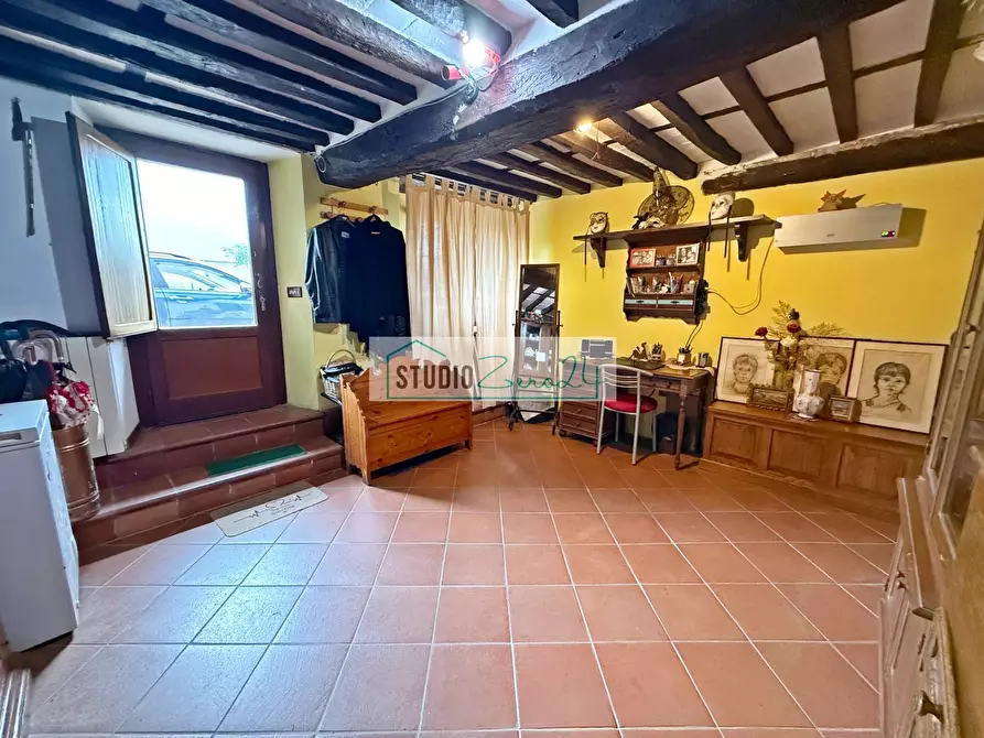 Immagine 5 di Casa semindipendente in vendita  in Via Colli Di Versona 40 a Camaiore