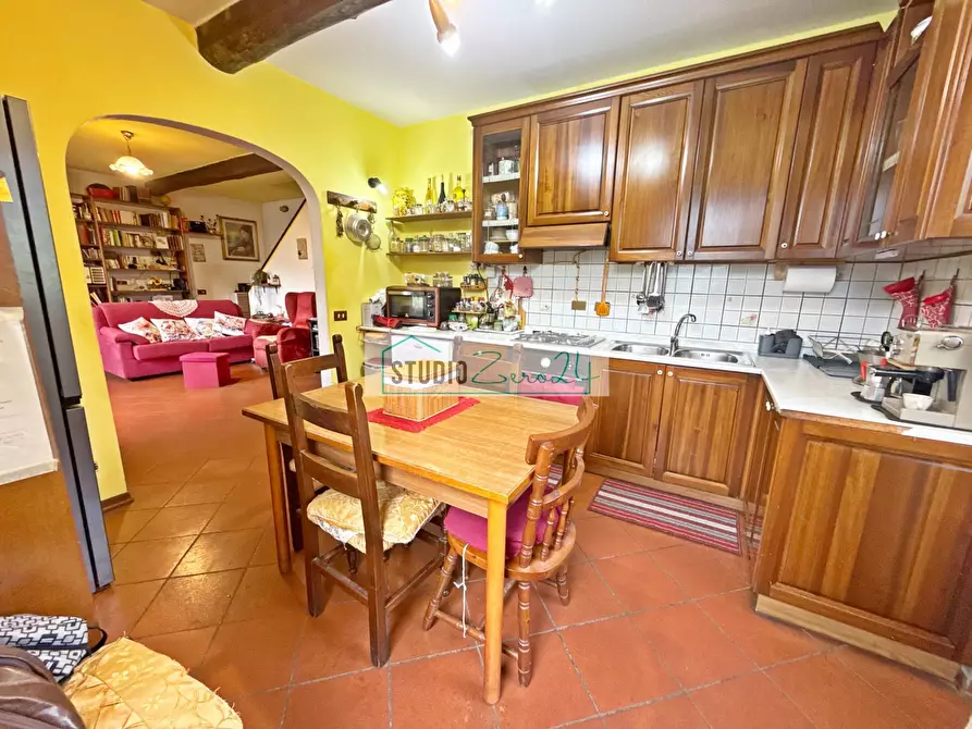 Immagine 20 di Casa semindipendente in vendita  in Via Colli Di Versona 40 a Camaiore
