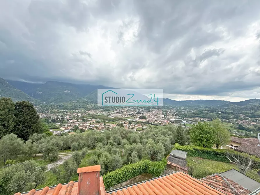 Immagine 34 di Casa semindipendente in vendita  in Via Colli Di Versona 40 a Camaiore
