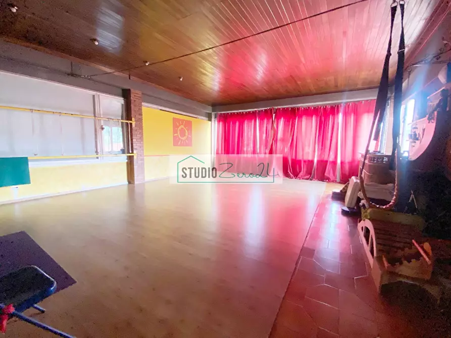 Immagine 23 di Villa in vendita  in via degli antichi 49 a Camaiore