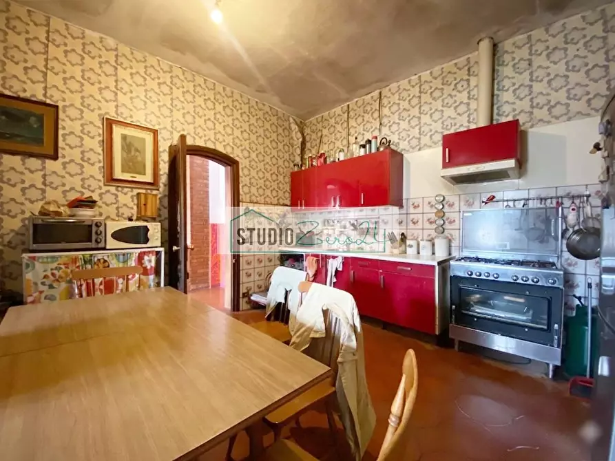 Immagine 29 di Villa in vendita  in via degli antichi 49 a Camaiore