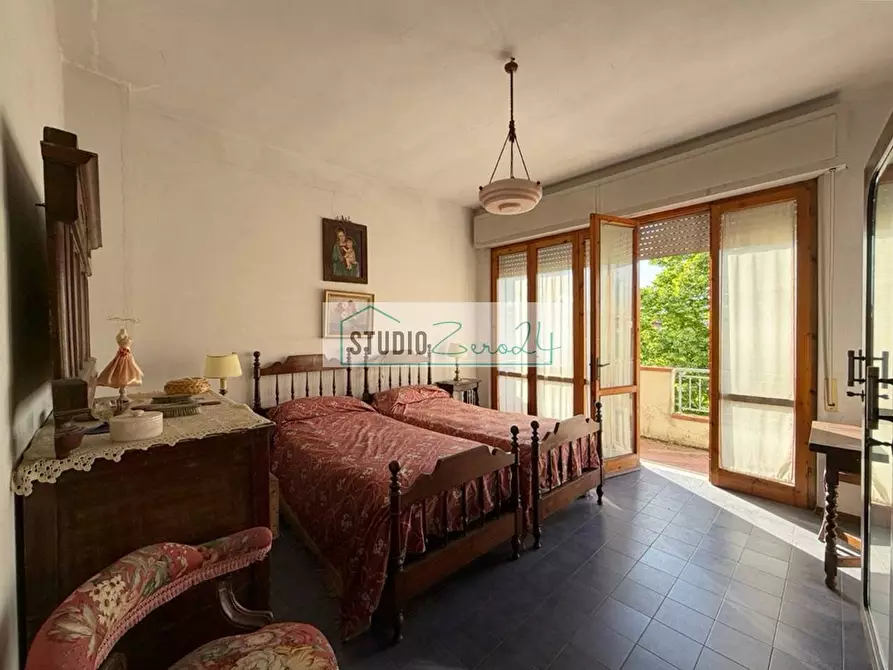 Immagine 9 di Appartamento in vendita  in Via Italica a Camaiore