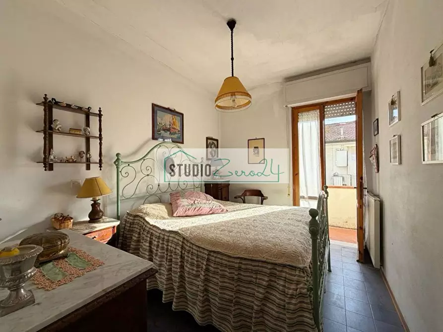 Immagine 6 di Appartamento in vendita  in Via Italica a Camaiore