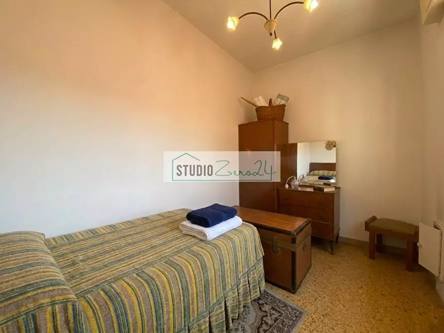 Immagine 19 di Casa semindipendente in vendita  in Via nuova a Camaiore