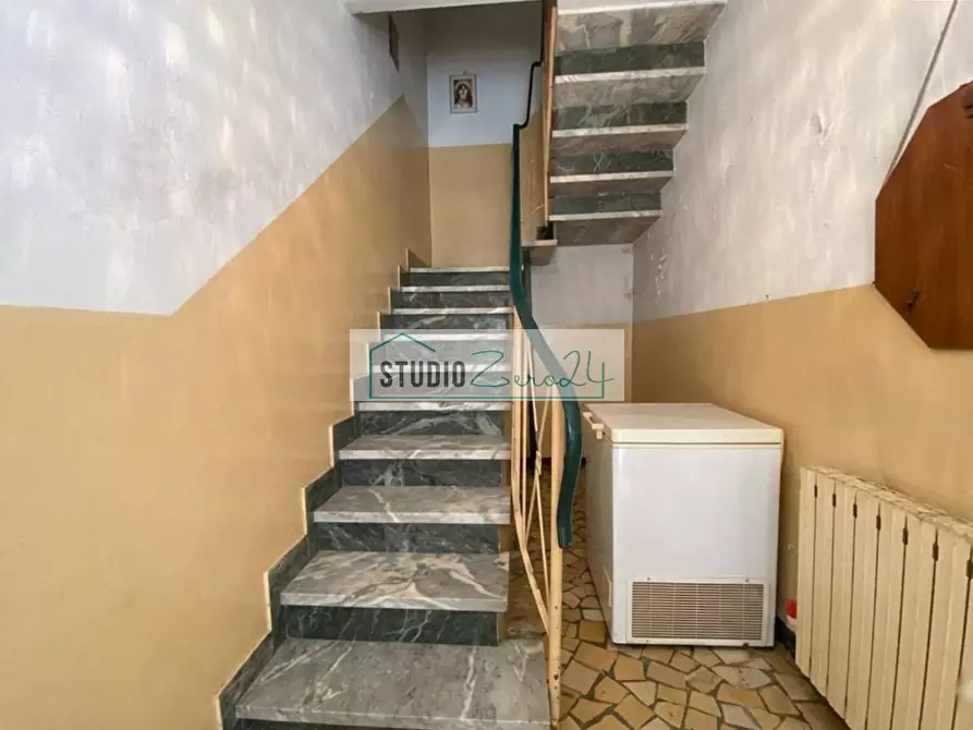 Immagine 6 di Casa semindipendente in vendita  in Via nuova a Camaiore
