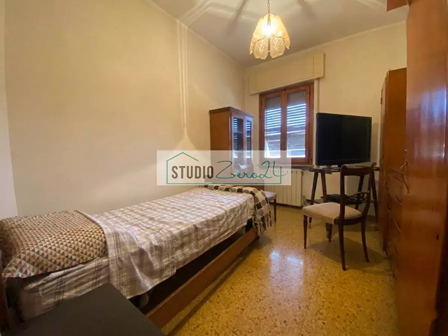 Immagine 20 di Casa semindipendente in vendita  in Via nuova a Camaiore