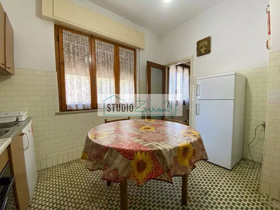 Immagine 10 di Casa semindipendente in vendita  in Via nuova a Camaiore