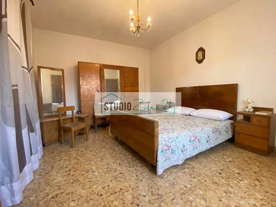 Immagine 24 di Casa semindipendente in vendita  in Via nuova a Camaiore