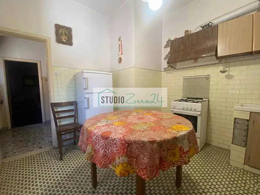 Immagine 11 di Casa semindipendente in vendita  in Via nuova a Camaiore