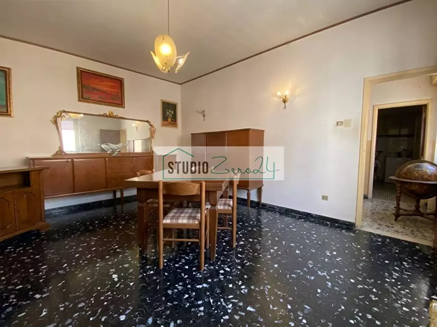 Immagine 15 di Casa semindipendente in vendita  in Via nuova a Camaiore