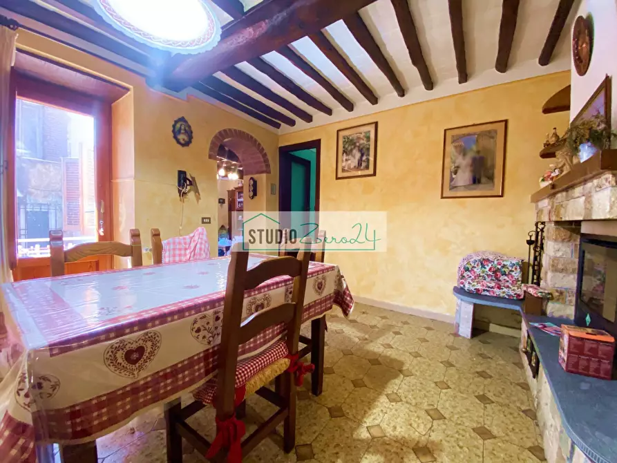 Immagine 9 di Casa semindipendente in vendita  in via di Torcigliano a Camaiore