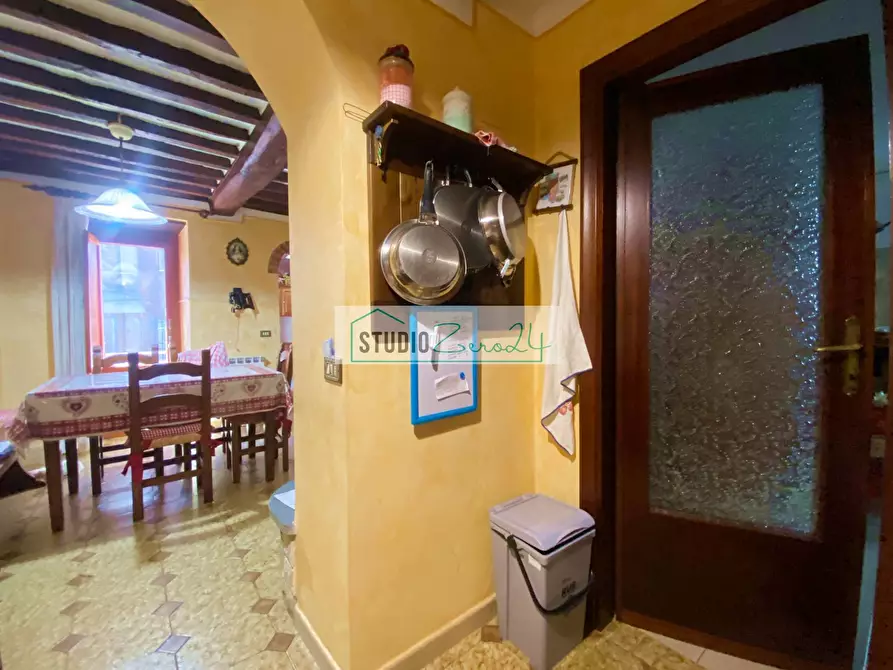 Immagine 11 di Casa semindipendente in vendita  in via di Torcigliano a Camaiore
