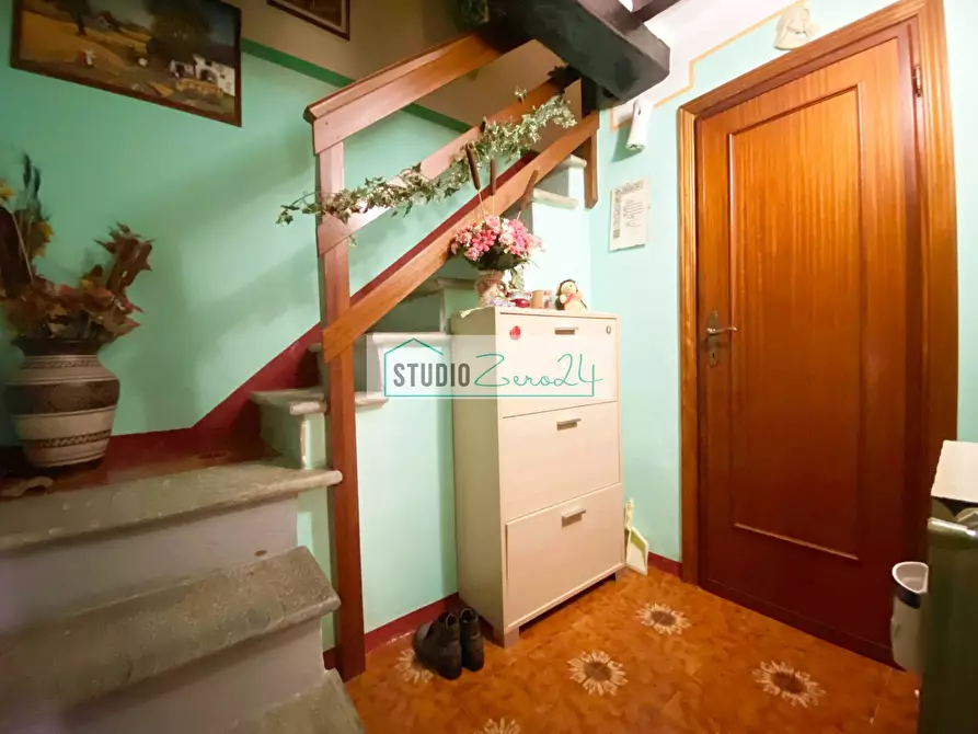 Immagine 13 di Casa semindipendente in vendita  in via di Torcigliano a Camaiore