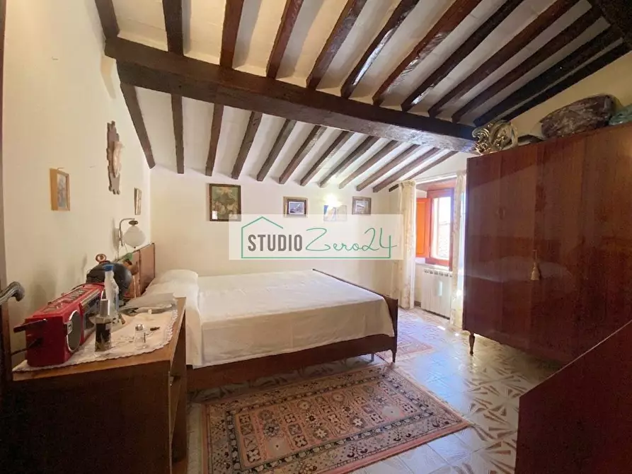 Immagine 18 di Casa semindipendente in vendita  in via di Torcigliano a Camaiore
