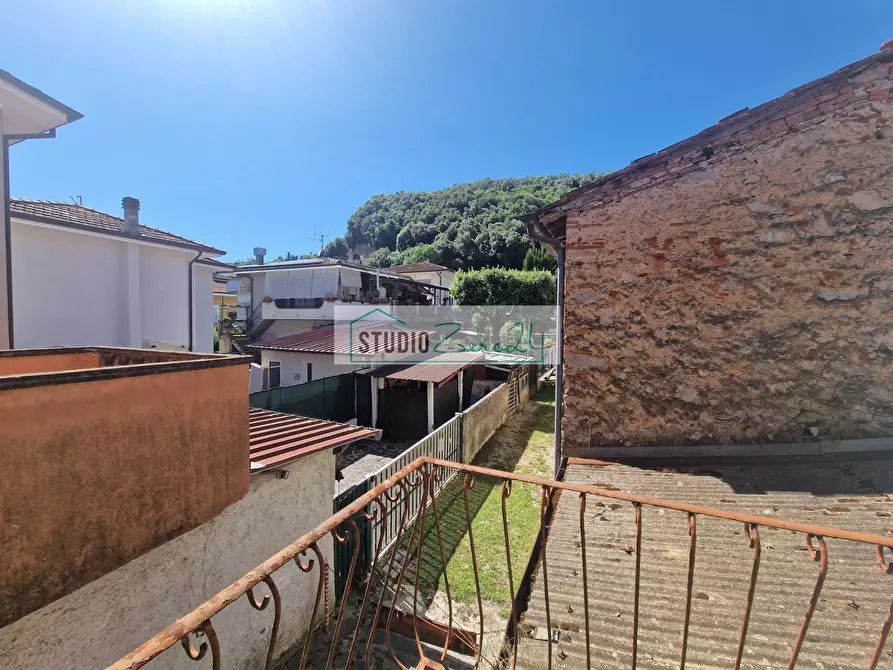 Immagine 24 di Casa semindipendente in vendita  in via Terrapezzina a Camaiore