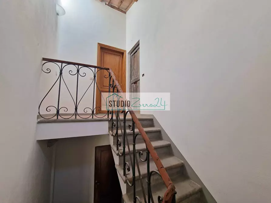 Immagine 4 di Appartamento in vendita  in Via Terrapezzina a Camaiore
