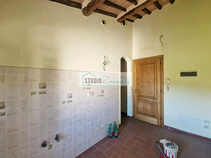 Immagine 11 di Appartamento in vendita  in Via Terrapezzina a Camaiore
