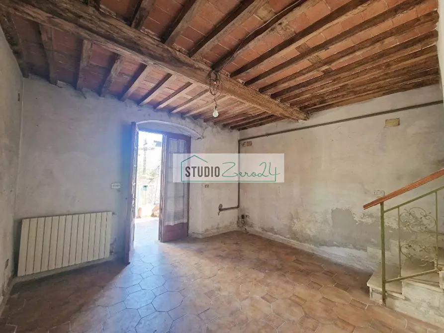 Immagine 7 di Casa semindipendente in vendita  in via Terrapezzina a Camaiore