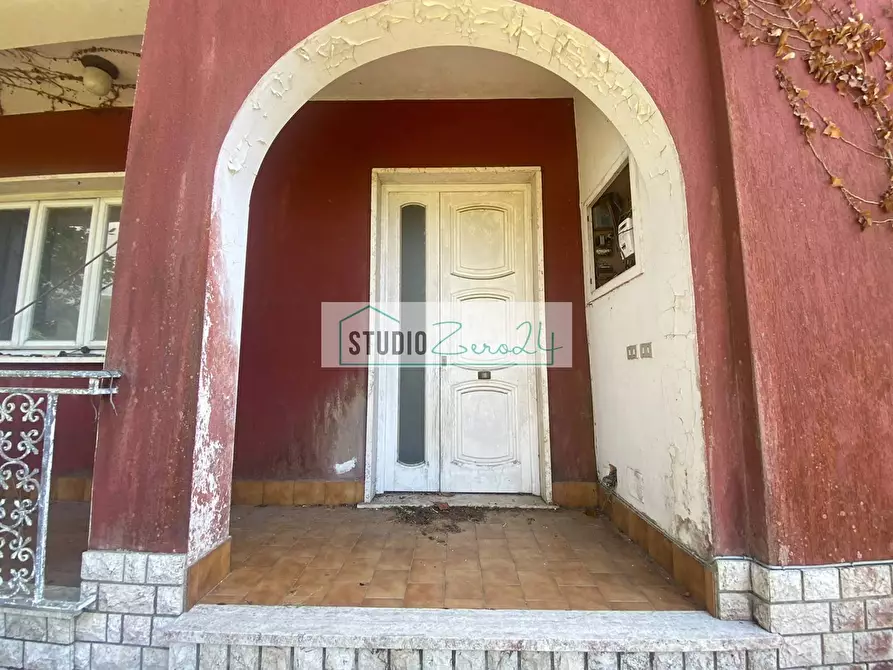 Immagine 7 di Villa in vendita  in via degli antichi 49 a Camaiore