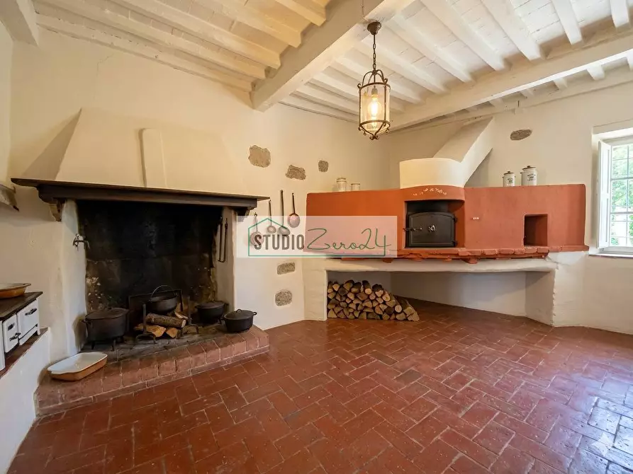 Immagine 44 di Casa semindipendente in vendita  in corte rodeschi 15 a Camaiore