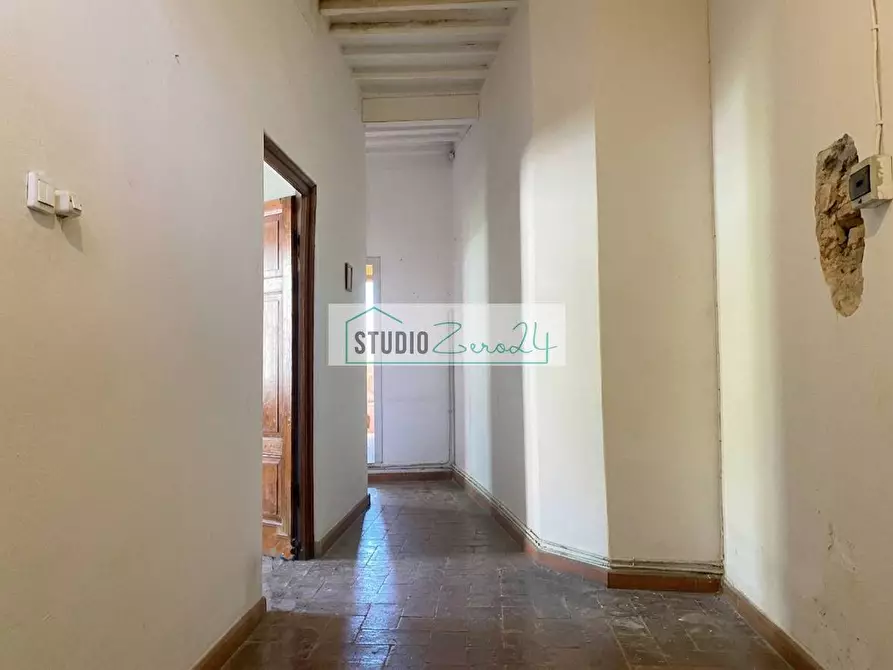Immagine 47 di Casa semindipendente in vendita  in corte rodeschi 15 a Camaiore