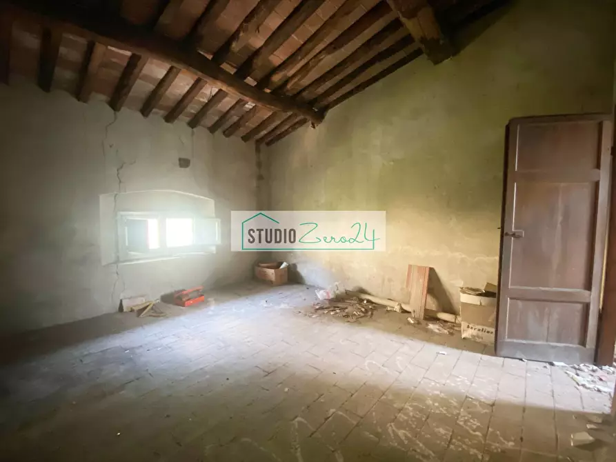 Immagine 73 di Casa semindipendente in vendita  in corte rodeschi 15 a Camaiore