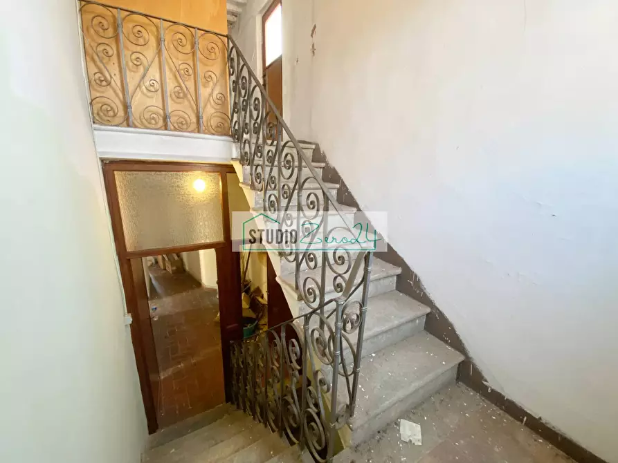 Immagine 66 di Casa semindipendente in vendita  in corte rodeschi 15 a Camaiore