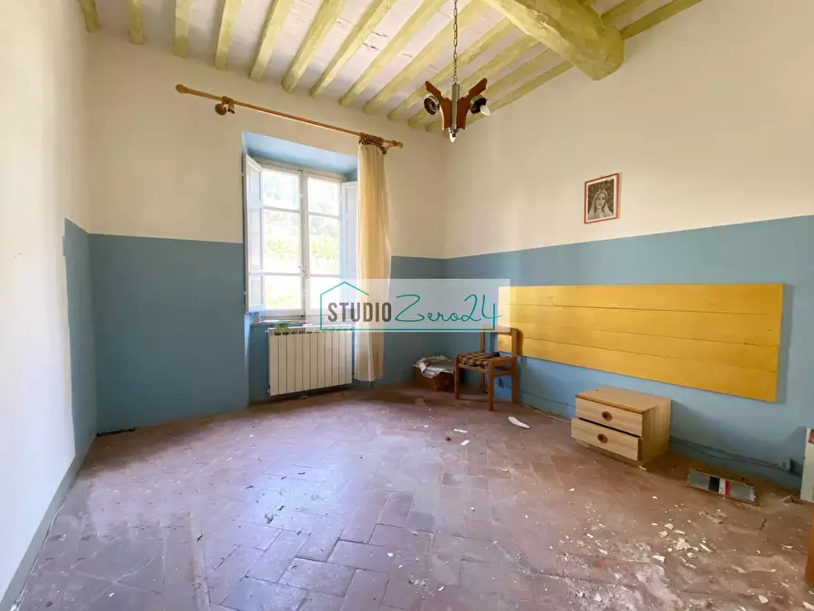 Immagine 49 di Casa semindipendente in vendita  in corte rodeschi 15 a Camaiore