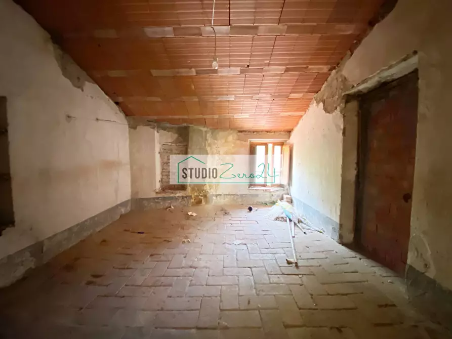 Immagine 63 di Casa semindipendente in vendita  in corte rodeschi 15 a Camaiore
