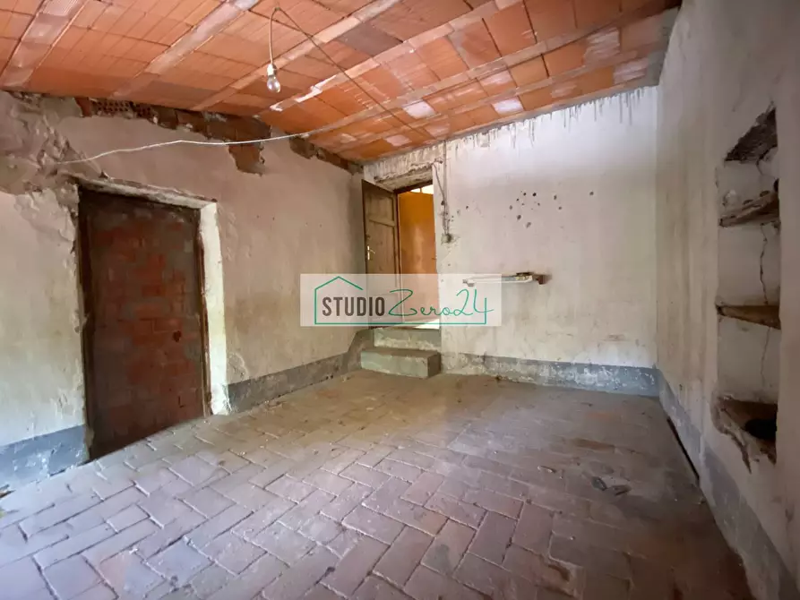 Immagine 65 di Casa semindipendente in vendita  in corte rodeschi 15 a Camaiore