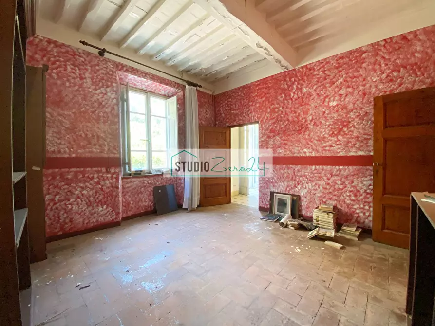Immagine 26 di Casa semindipendente in vendita  in corte rodeschi 15 a Camaiore