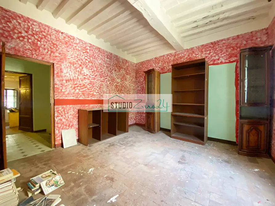 Immagine 28 di Casa semindipendente in vendita  in corte rodeschi 15 a Camaiore